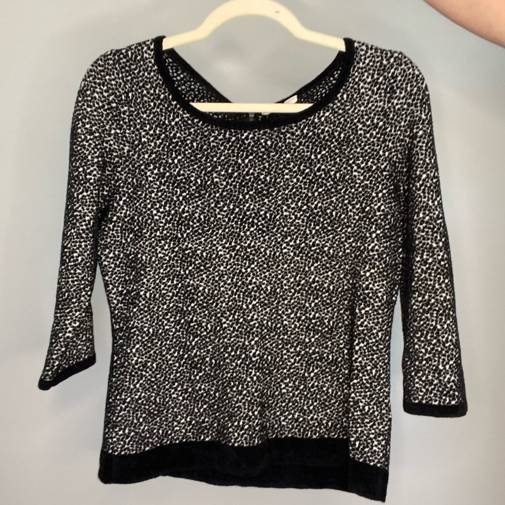 Anthropology half back zip sweater, size medium